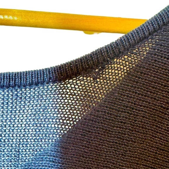 Talbots 100% Linen Short Sleeve Crew Neck Sheer Knit Sweater Navy Size XS - Picture 7 of 10